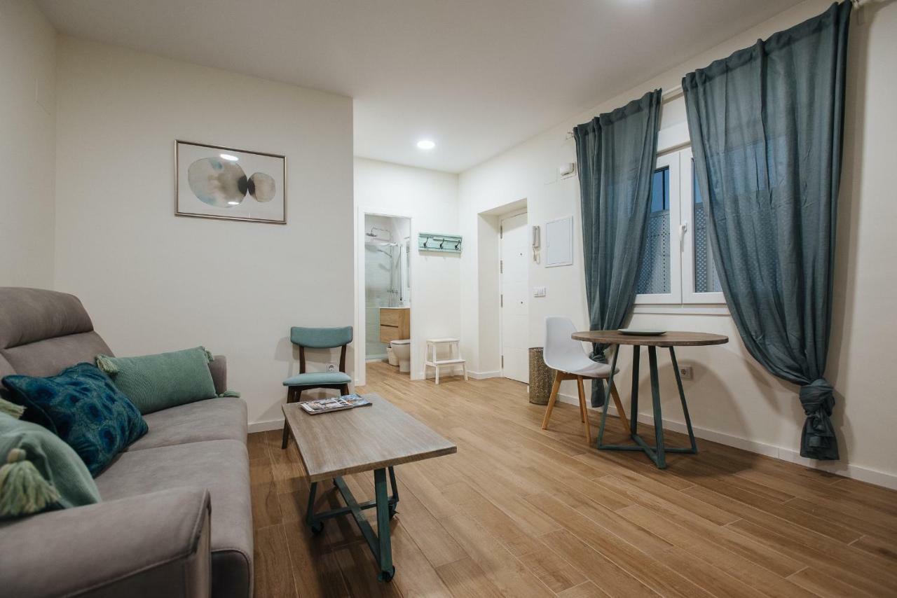 Apartamento Aitana, Vistas Iglesia Magdalena Desde Azotea Sevilla Exterior foto